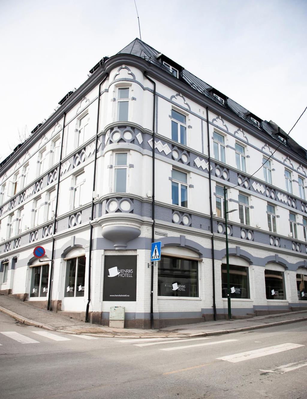 Henriks Hotell Skien Ngoại thất bức ảnh